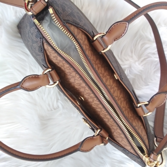 NWT MICHAEL KORS AUSTEN MEDIUM SATCHEL HANDBAG - Picture 7 of 8